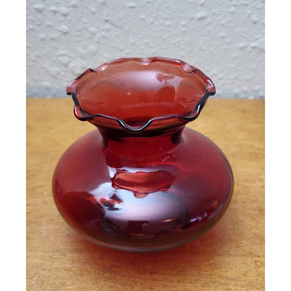Vintage Anchor Hocking Small Vase Dish Royal Ruby Red Cranberry  Ruffled‎ Edges